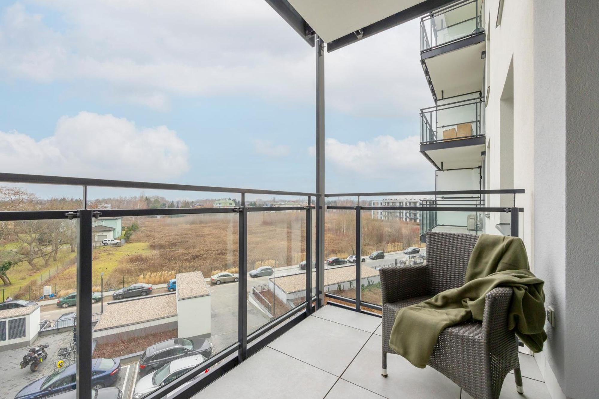 Modern Apartment With Balcony Near Aleje Jerozolimskie By Noclegi Renters Varsó Kültér fotó