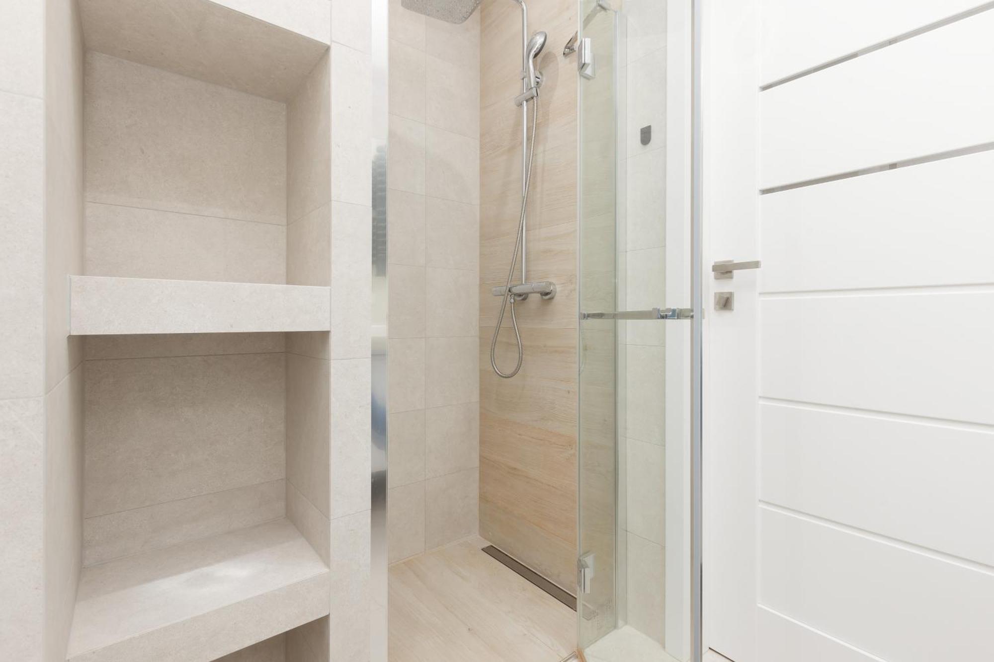 Modern Apartment With Balcony Near Aleje Jerozolimskie By Noclegi Renters Varsó Kültér fotó